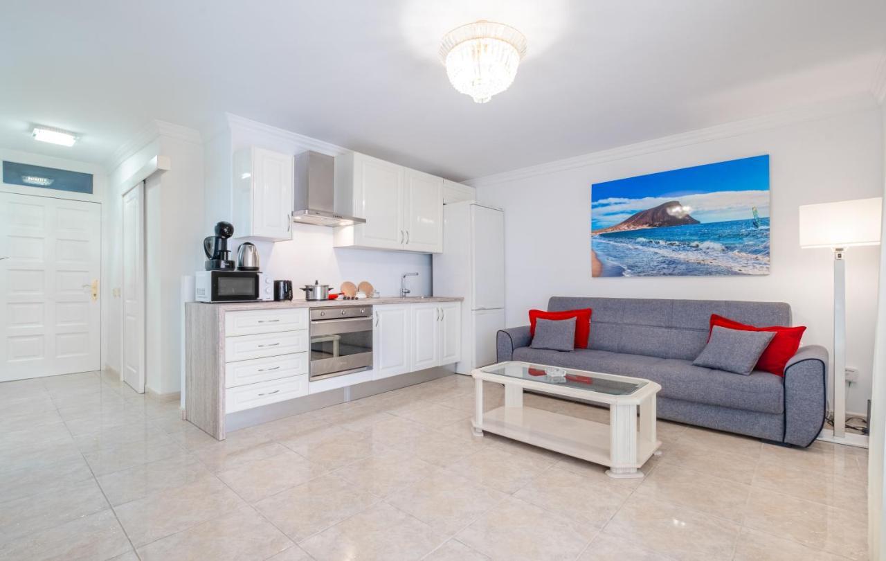 La Maricita Cristianos - Beach Front & Sea View Лос Кристианос Екстериор снимка