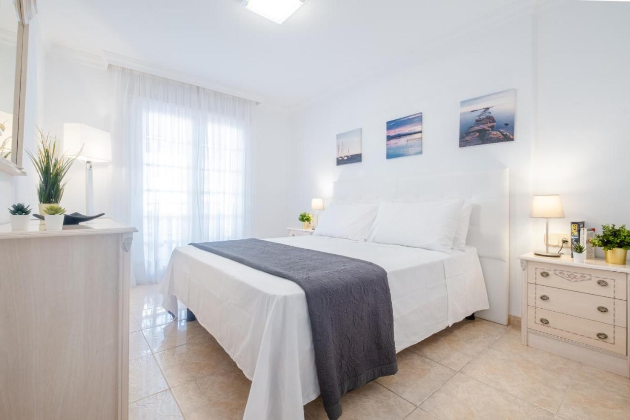 La Maricita Cristianos - Beach Front & Sea View Лос Кристианос Екстериор снимка